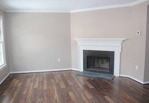 5th image of 55 Dehaven Dr