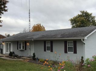 8023 Stonelick Rd, Maysville, KY 41056