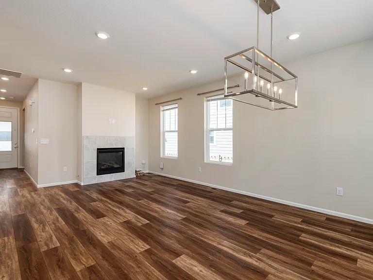 21109 E 61st Ave — Photo 6