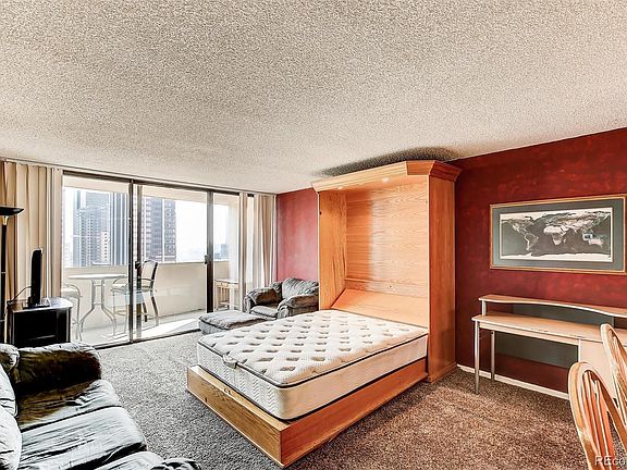 5th image of 1020 15th St APT 21I