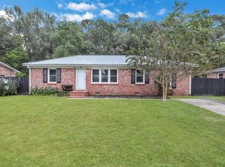 125 Gator Dr, Goose Creek, SC 29445