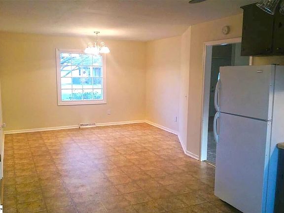 4th image of 106 Ticonderoga Dr