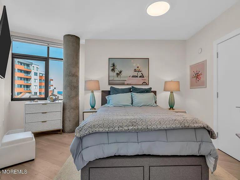 350 Ocean Ave #403 — Photo 22