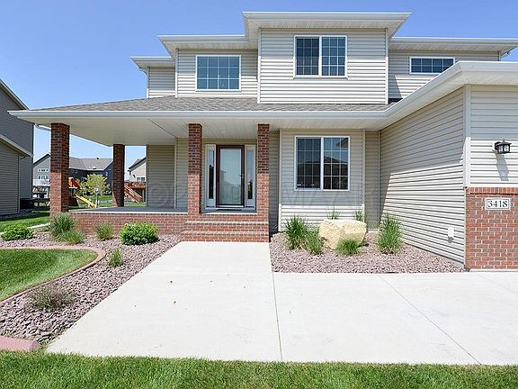 3rd image of 3418 Shadow Wood Ln E