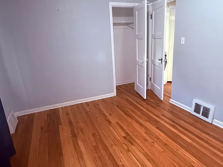 419 Farmdale St — Photo 3