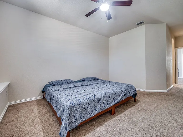 7340 Beranger Dr — Photo 22