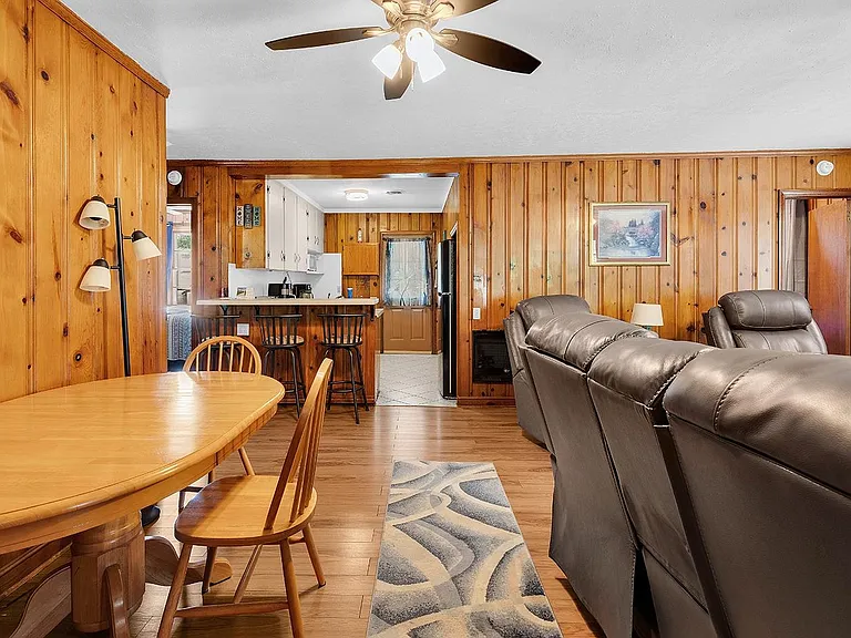 39 Gates Way — Photo 2