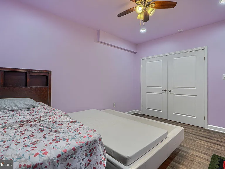 7142 Starmount Way — Photo 77
