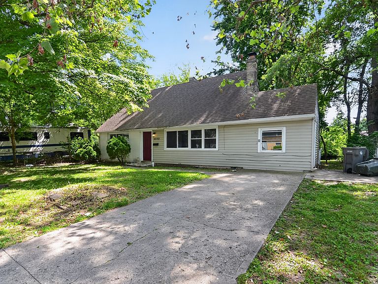 Listing photo 5