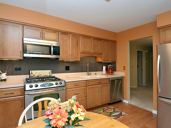 5th image of 2547 E Hunter Dr #2547