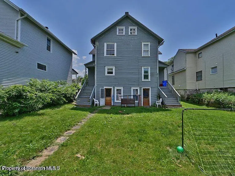 1345 Monsey Ave — Photo 3