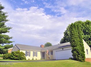 308 Lucas Dr, Blacksburg, VA 24060