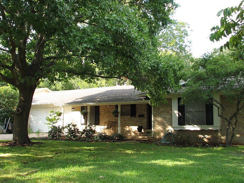 1st image of 3206 Pinecrest Dr