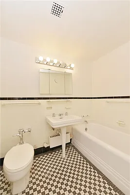 Sold by Nardoni Realty, Inc. | media 17