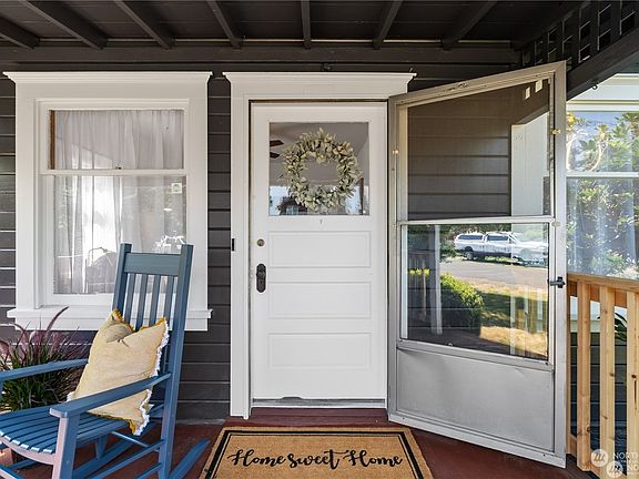 5th image of 5814 108th Avenue Ct E