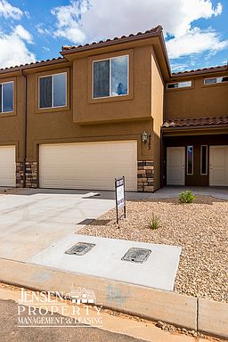 2nd image of 3939 Bella Vista Dr