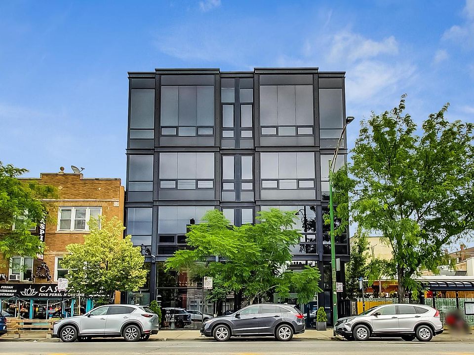 1st image of 1409 N Ashland Ave APT 2N