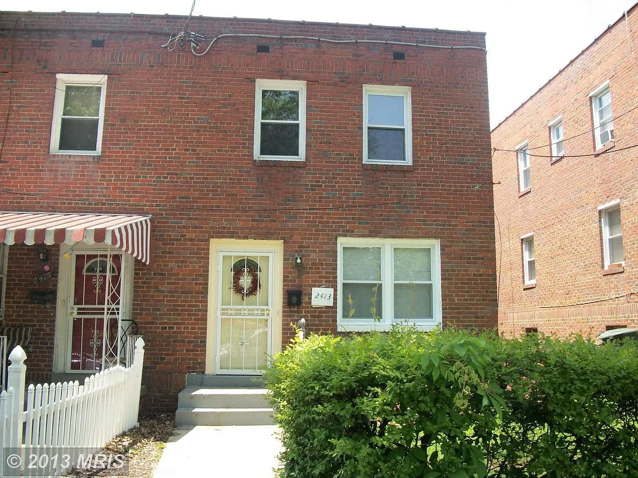 2413 18th Pl SE photo 1