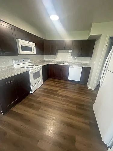 375 Lynn Dr #1 Photo 1