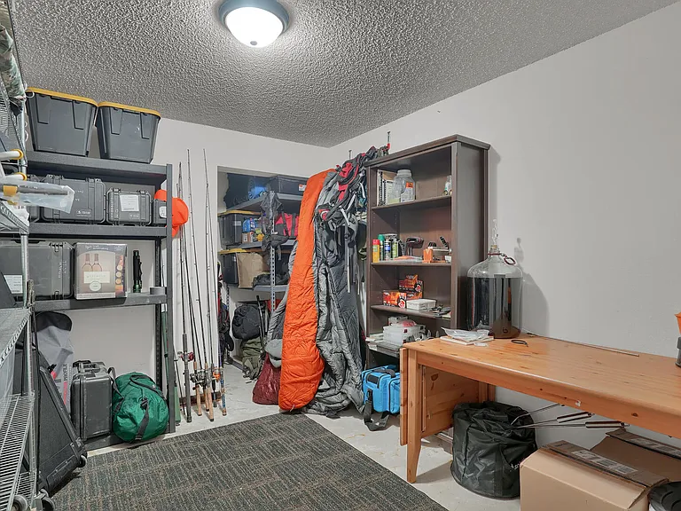 5825 Eggar Ct — Photo 33
