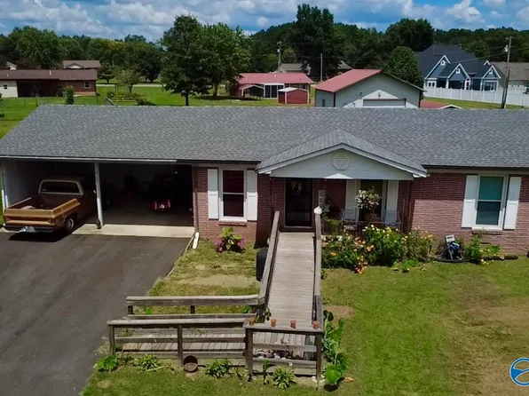 18152 Circle Dr, Athens, AL 35613