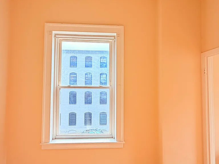 111 College St #4C — Photo 18