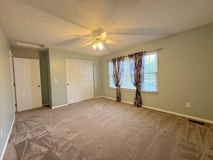 5429 Bluebell Ct — Photo 40