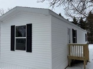 12 Southview Dr, Arcade, NY 14009