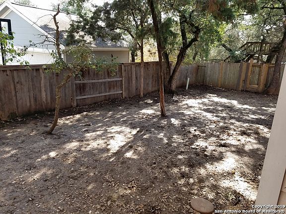 5th image of 8703 Pavilion Pl