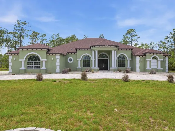 18043 Palmdale Rd, Weeki Wachee, FL 34614