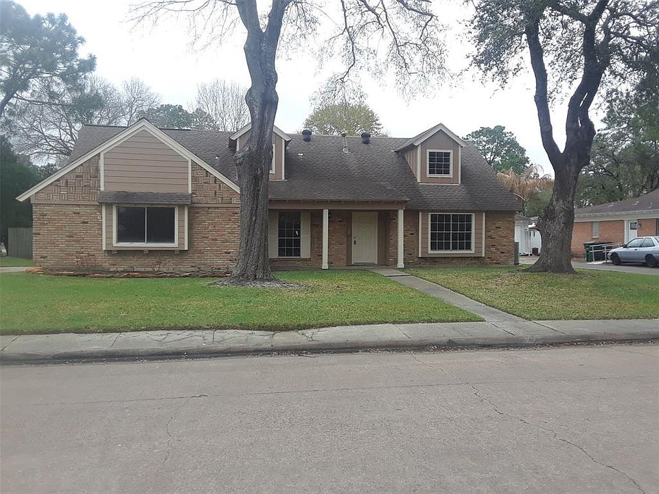 1st image of 1403 Neptune Ln