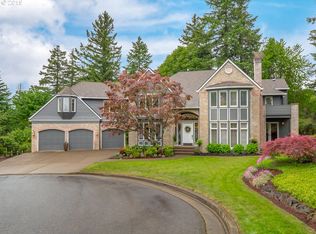 1640 Country Cmns, Lake Oswego, OR 97034