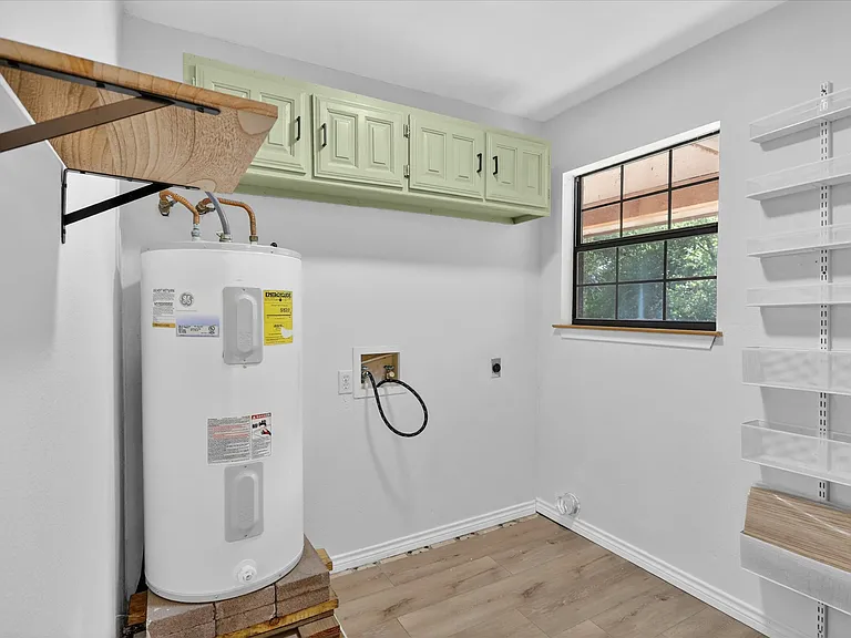 9400 Live Oak Ln — Photo 14