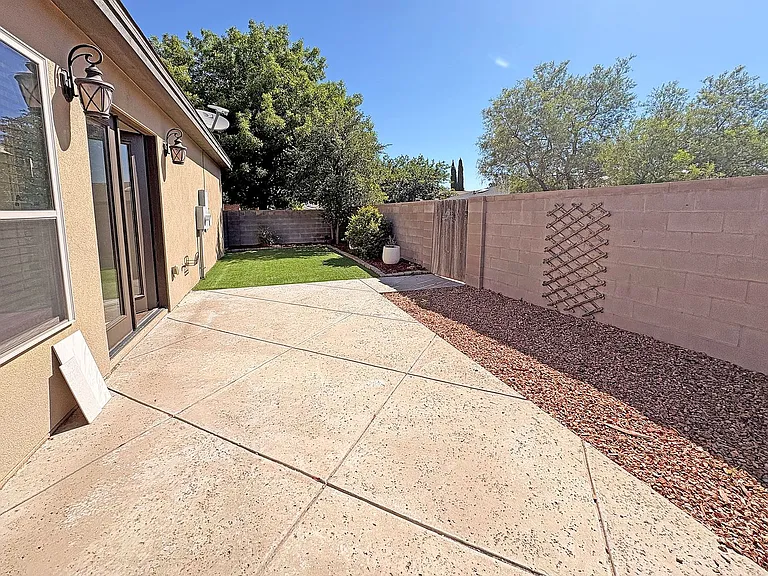 1611 Camino Del Arco — Photo 12