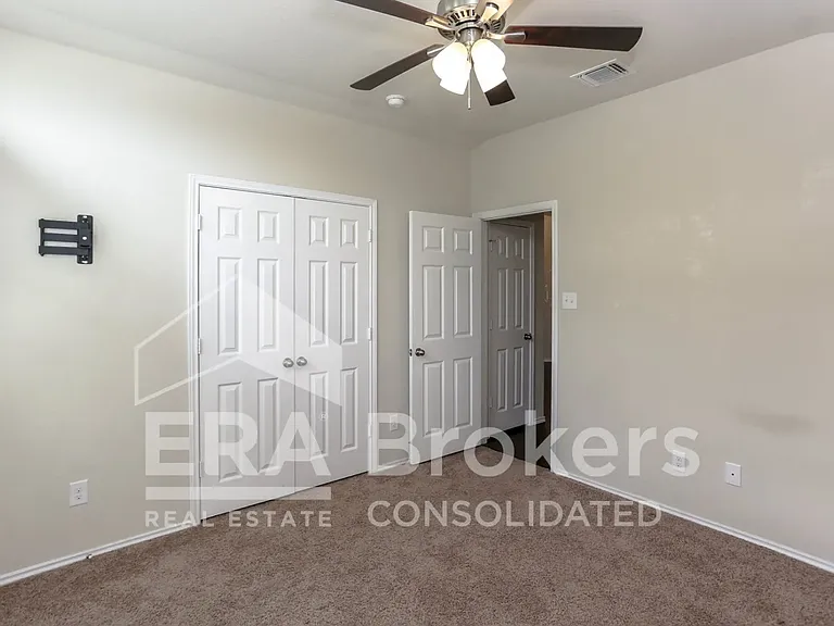 1307 Stonewall Rdg — Photo 22