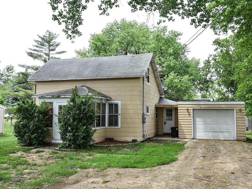 126 2nd St N, Sabin, MN 56580 Zillow