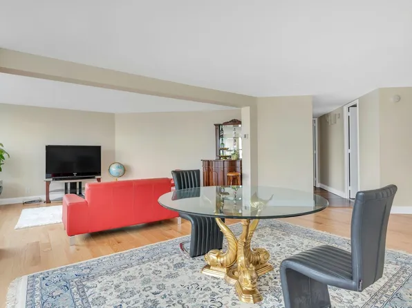 7004 Blvd East image 24 of 39