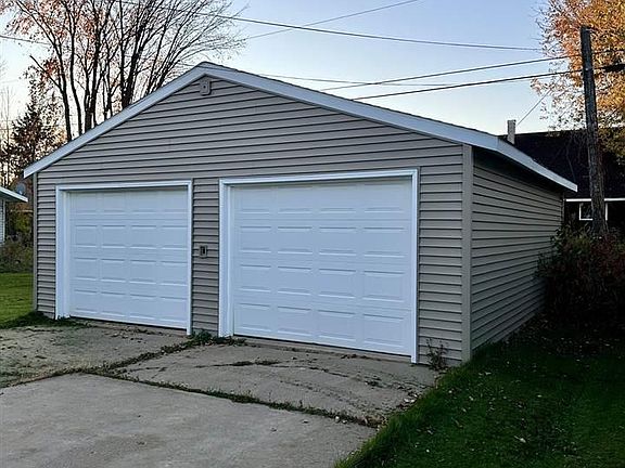 5th image of 415 Leeds Rd