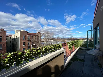 Rented by NY Space Finders Inc.