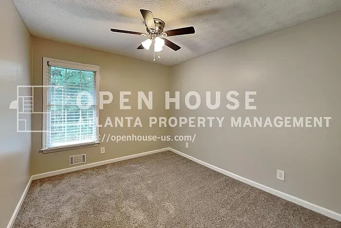 405 Etowah Valley Way — Photo 12