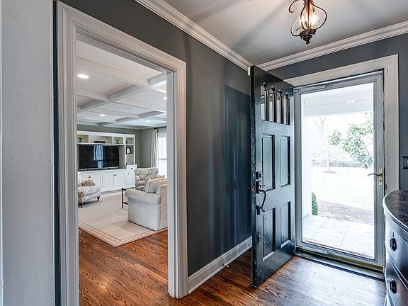 5th image of 212 Page Rd