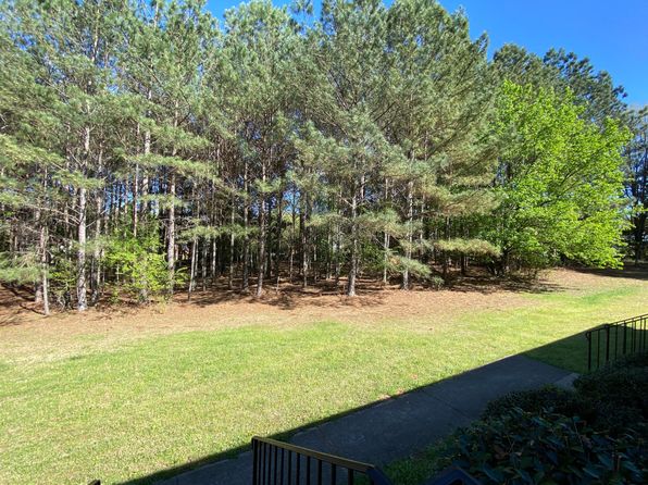 319 Whitehead Rd #B