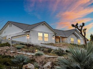 6112 Farrelo Rd, Yucca Valley, CA 92284