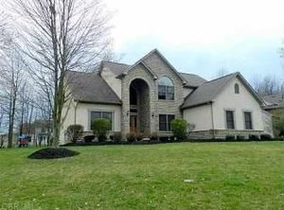 7328 Wallpepper Ct, Westerville, OH 43082