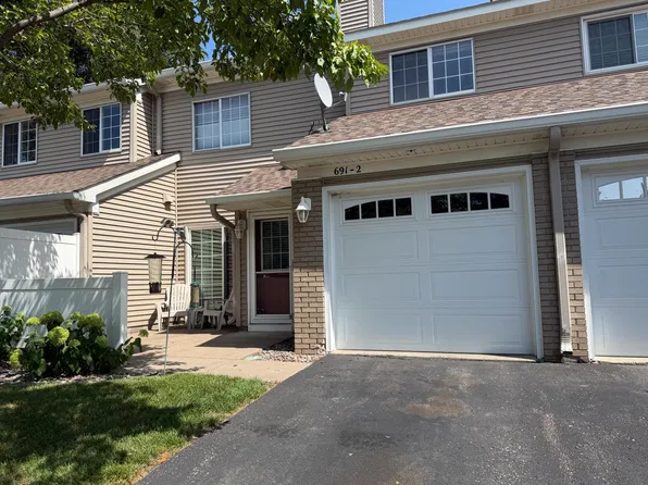 691 85th Ln NW Unit 2, Coon Rapids, MN 55433