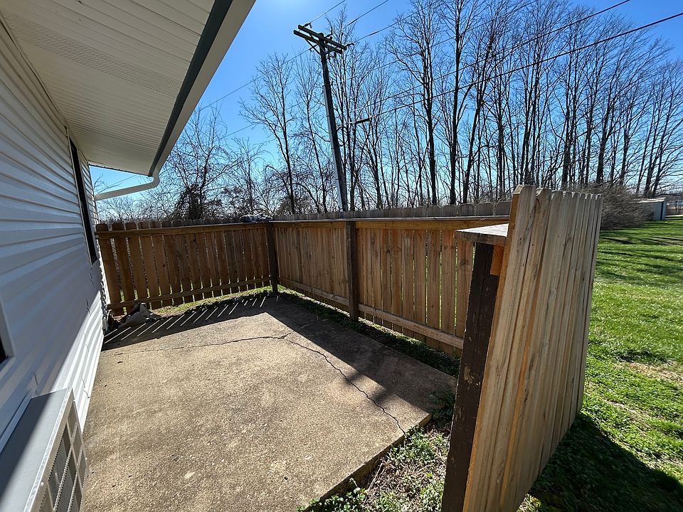 1st image of 10-64 Hampshire Dr #34