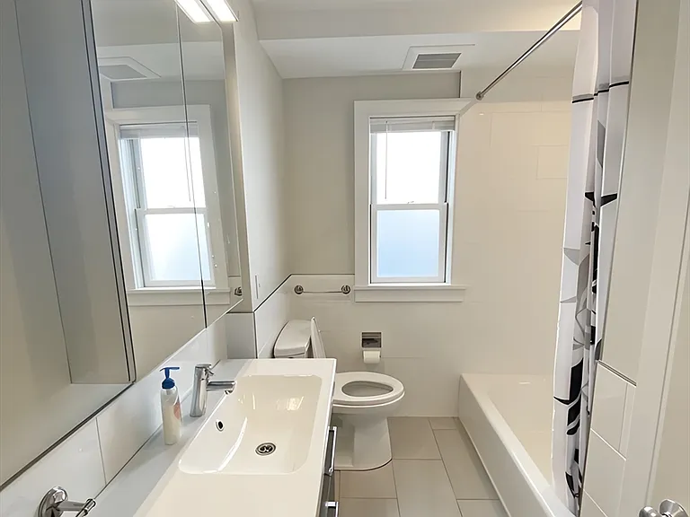 30 Cypress St #2 — Photo 14