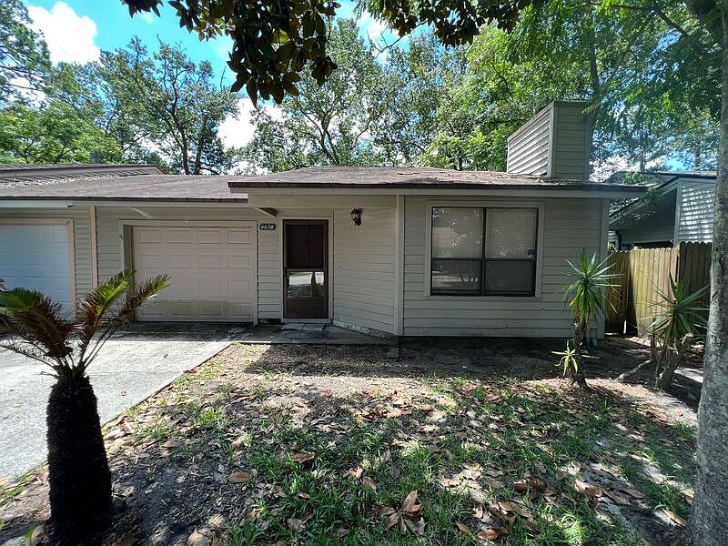 1st image of 6638 Wellington Place Ln