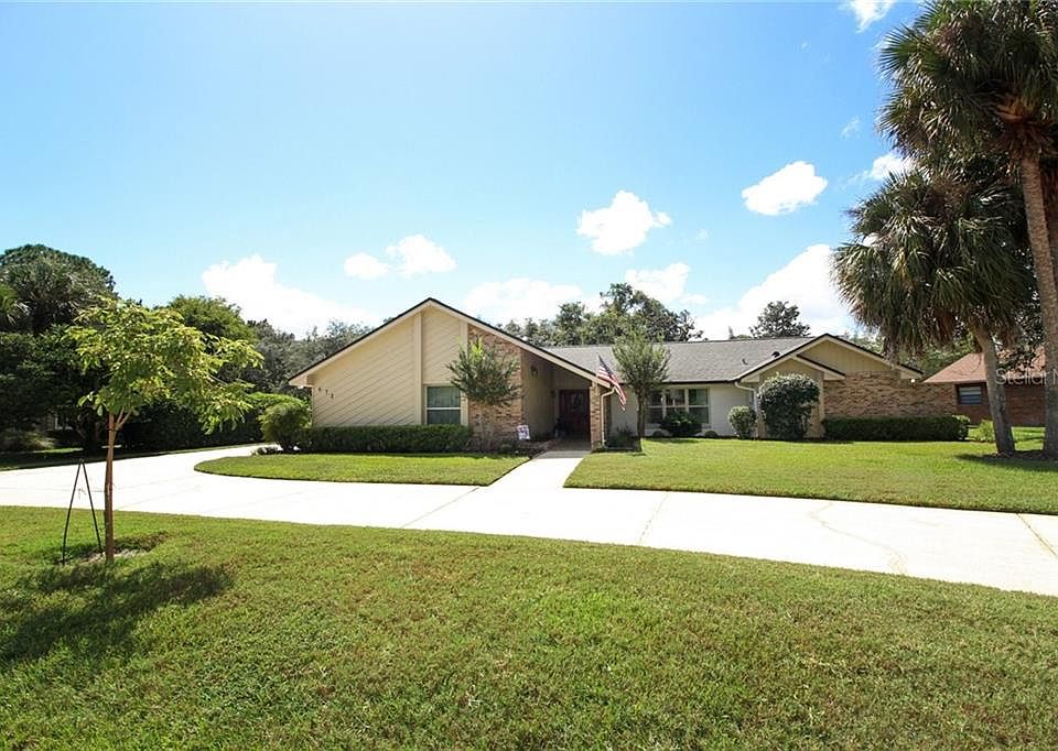 1st image of 672 Riverpark Cir
