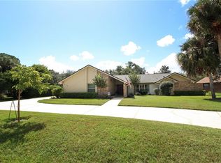 672 Riverpark Cir, Longwood, FL 32779